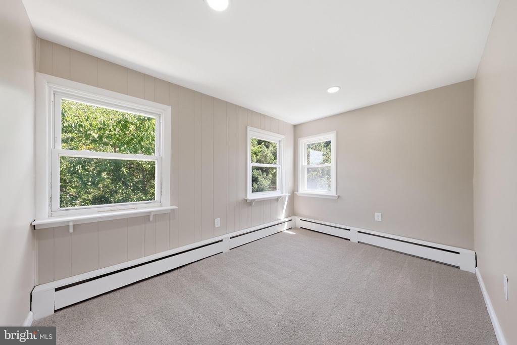 354 N CANNON