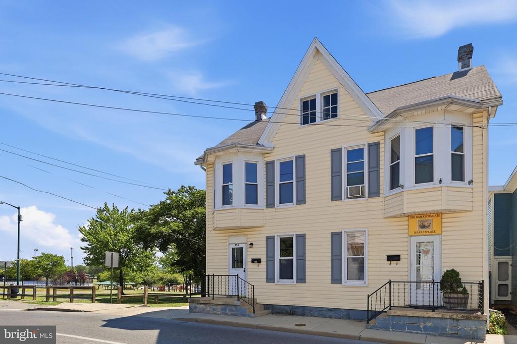 354 N CANNON