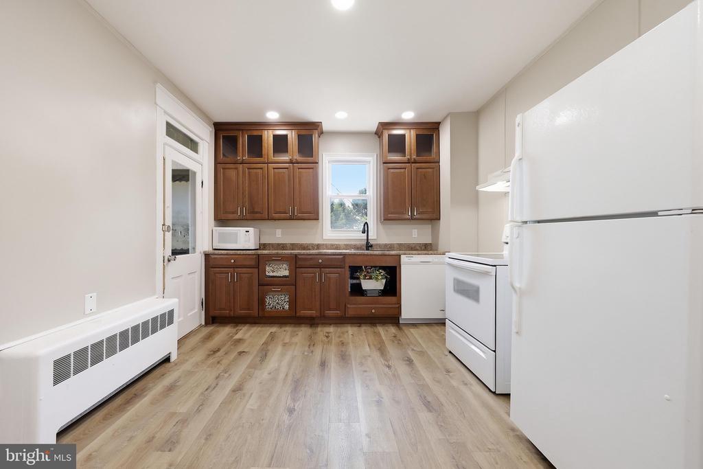 354 N CANNON