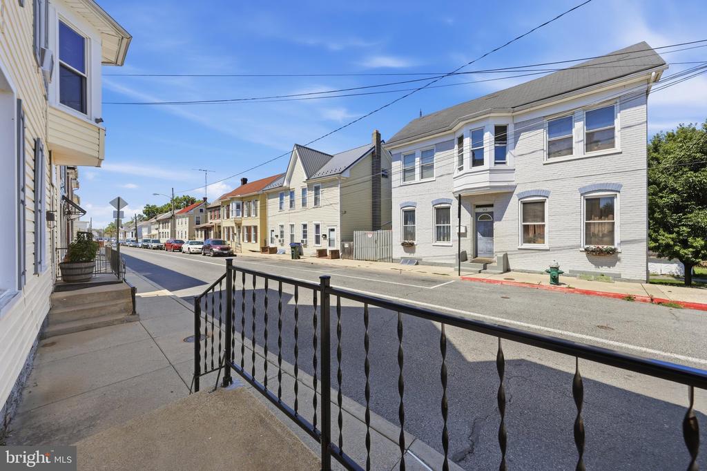 354 N CANNON