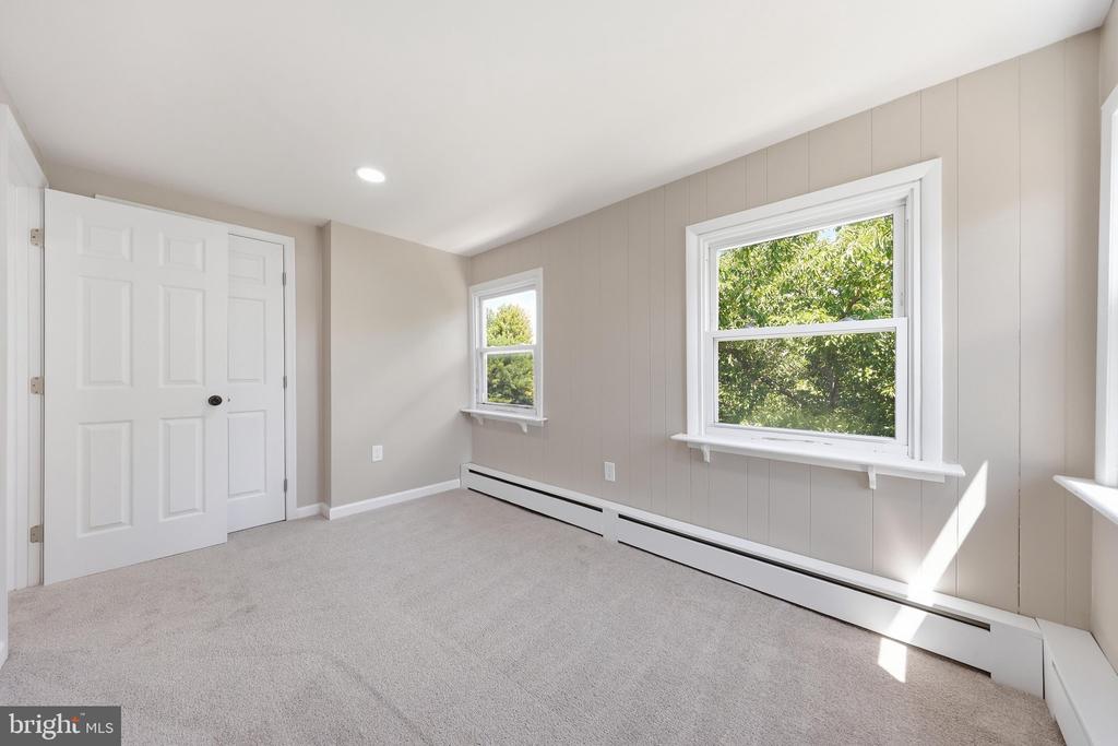 354 N CANNON