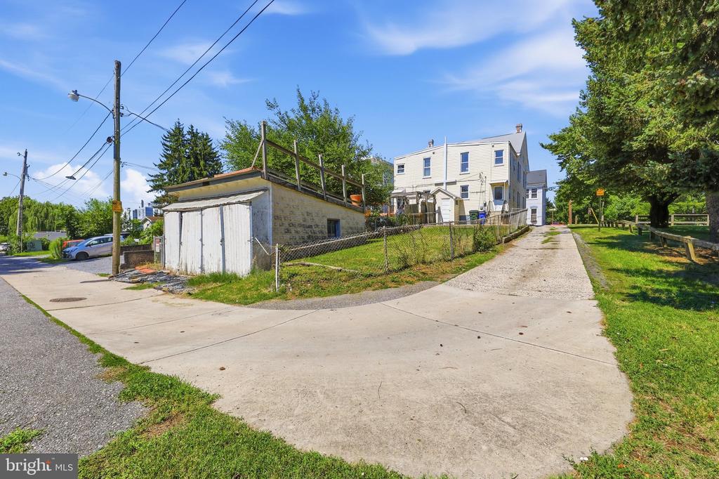 354 N CANNON
