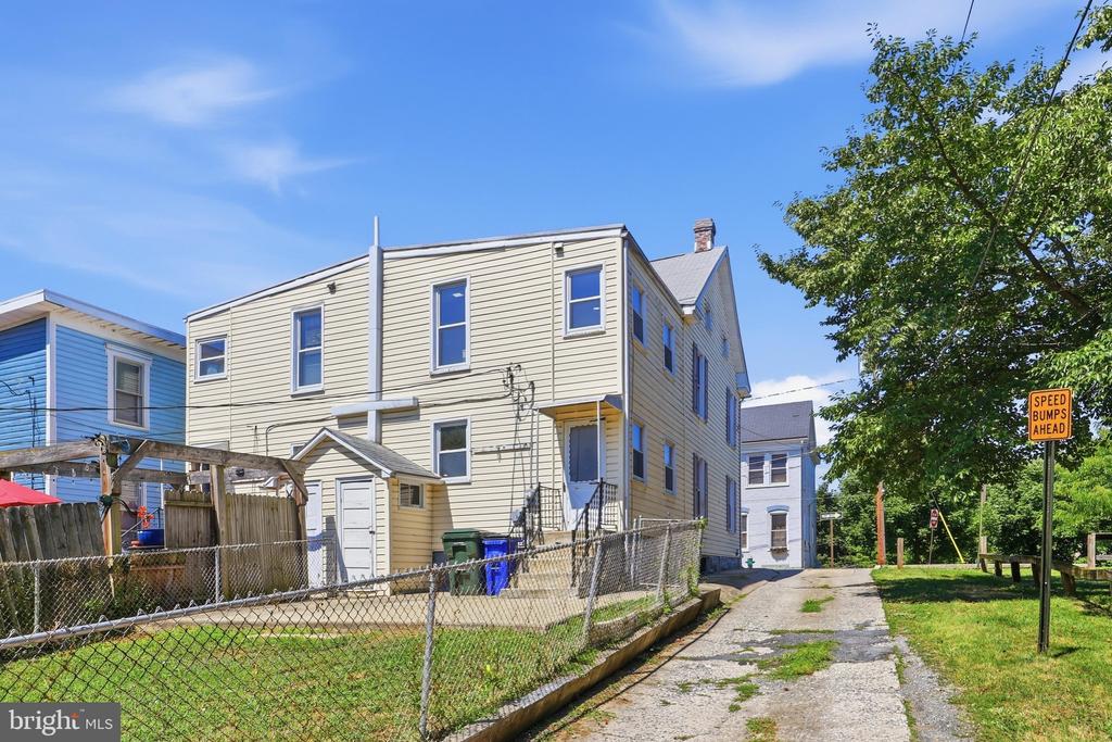 354 N CANNON