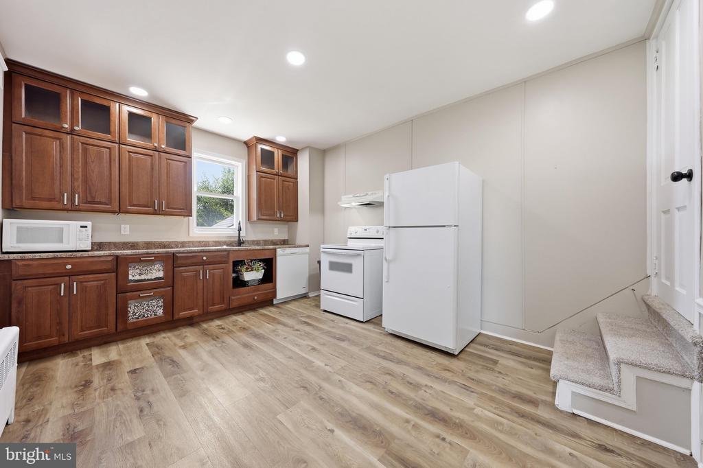 354 N CANNON