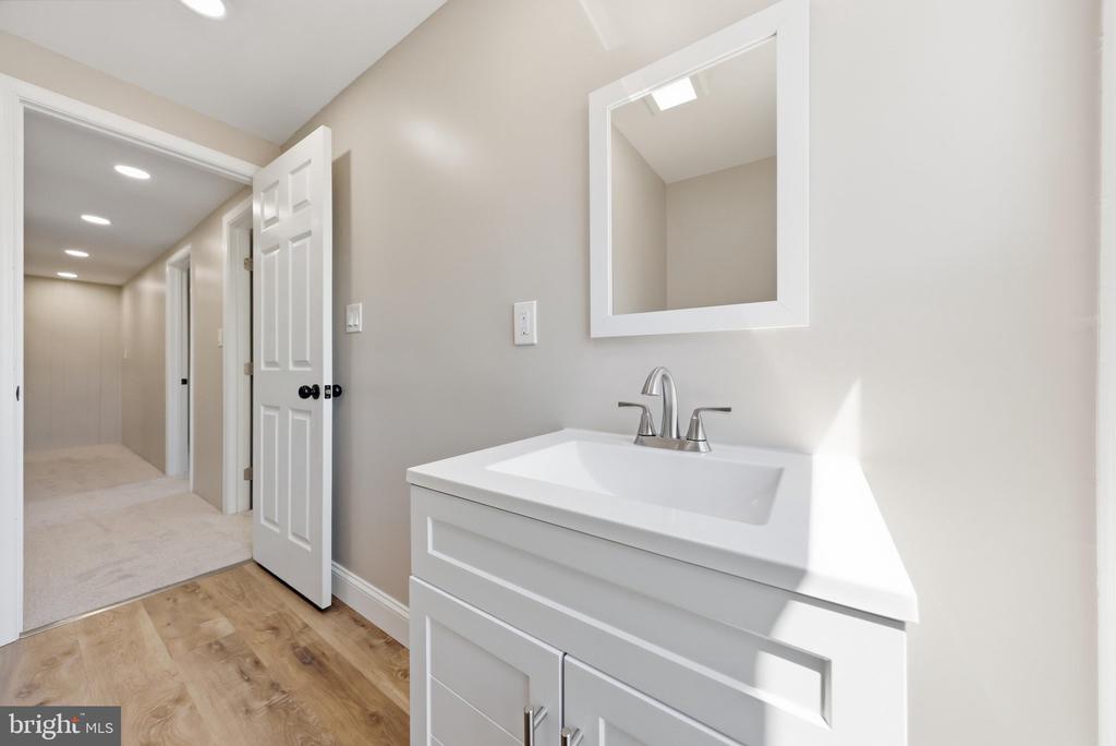 354 N CANNON