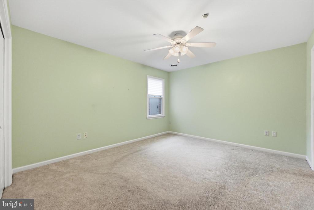 1236 GRAND LEGACY DRIVE