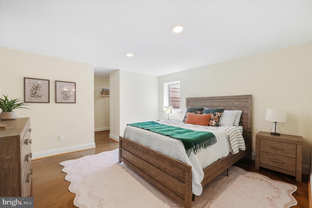 403 W WILSON BOULEVARD