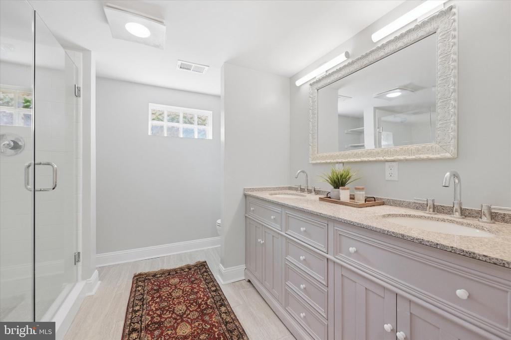 403 W WILSON BOULEVARD