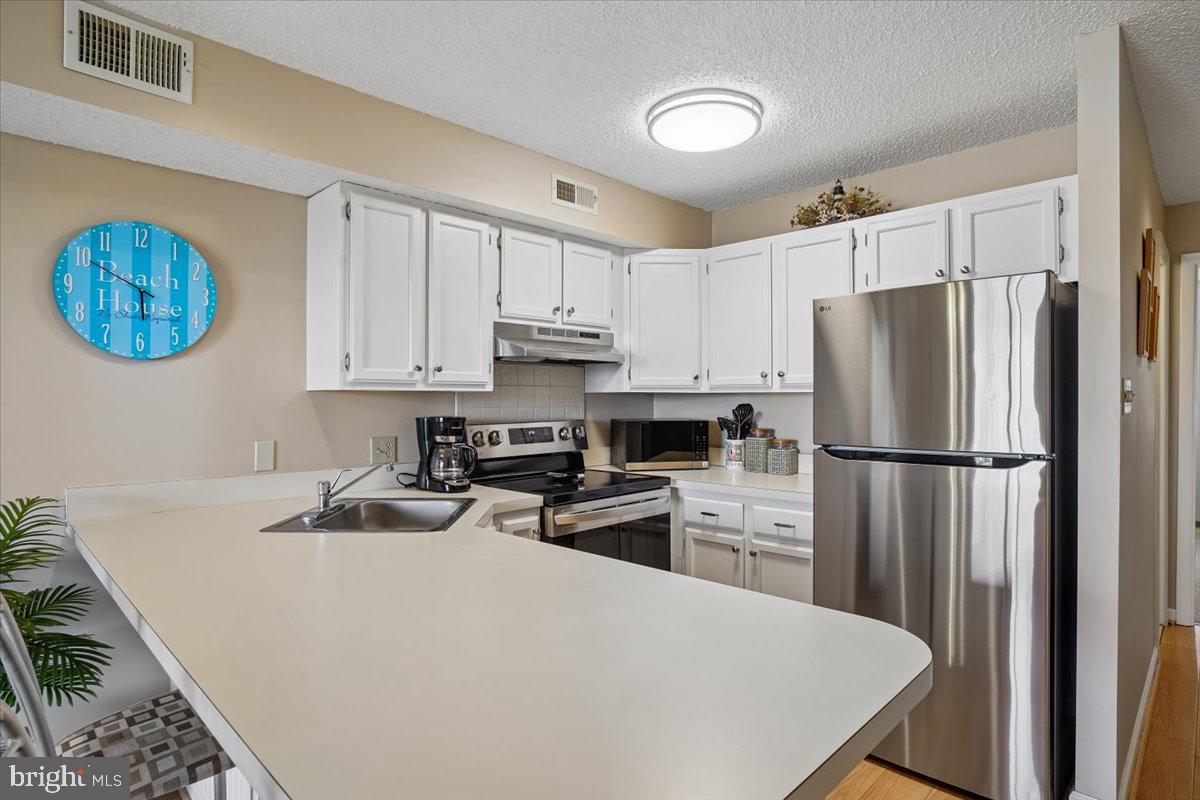 204 33RD STREET 30302