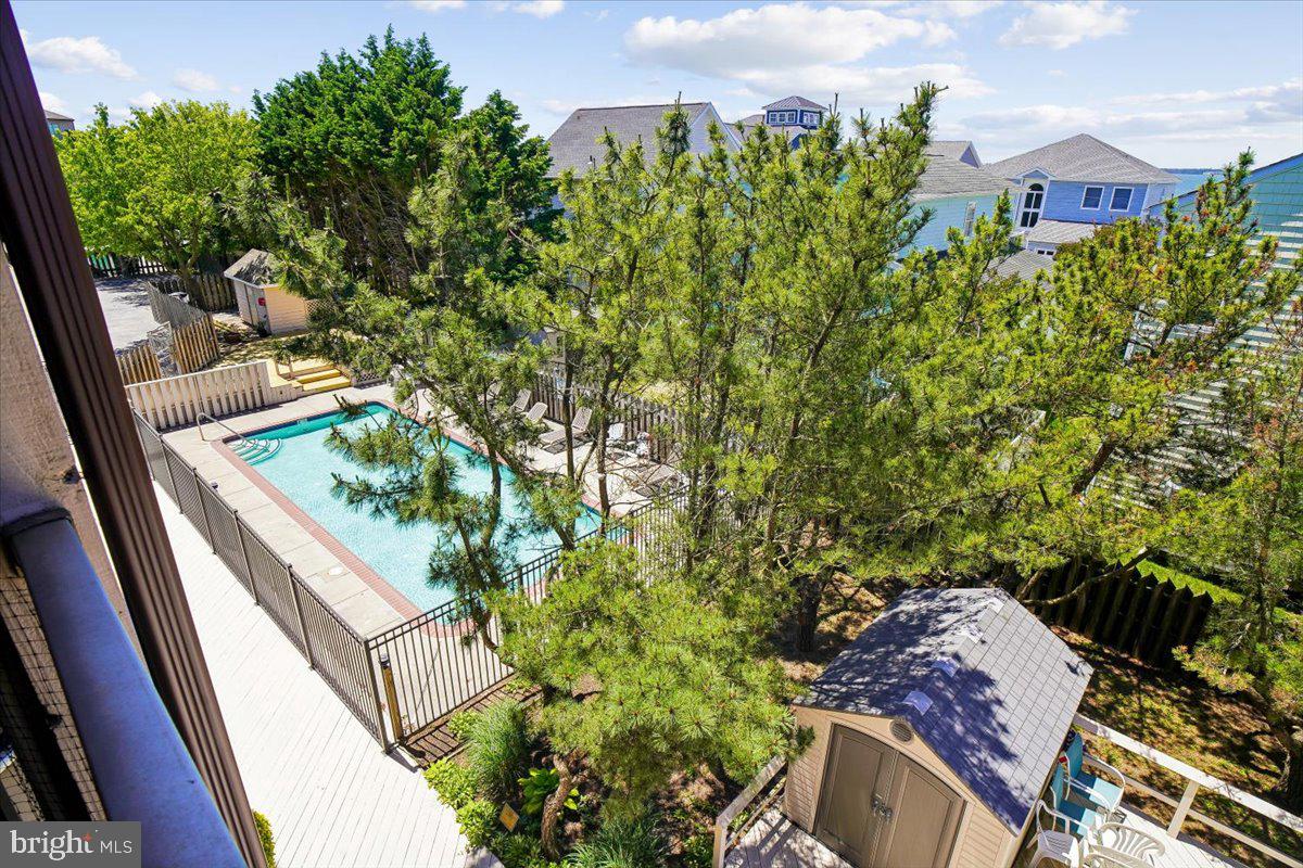204 33RD STREET 30302