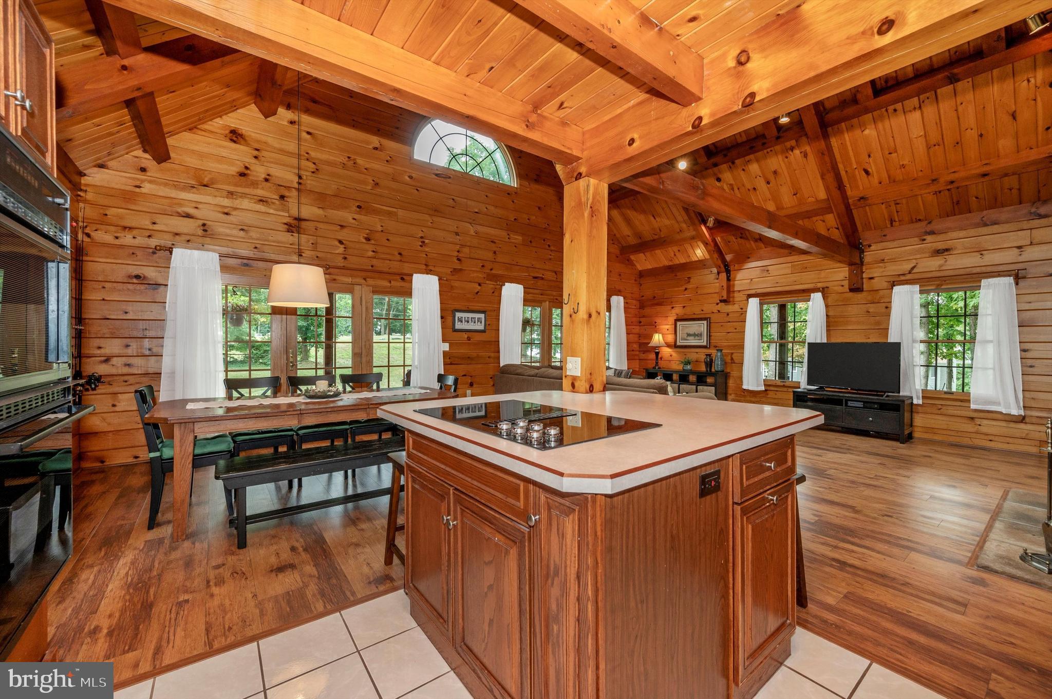 97 Lake Meade Dr
