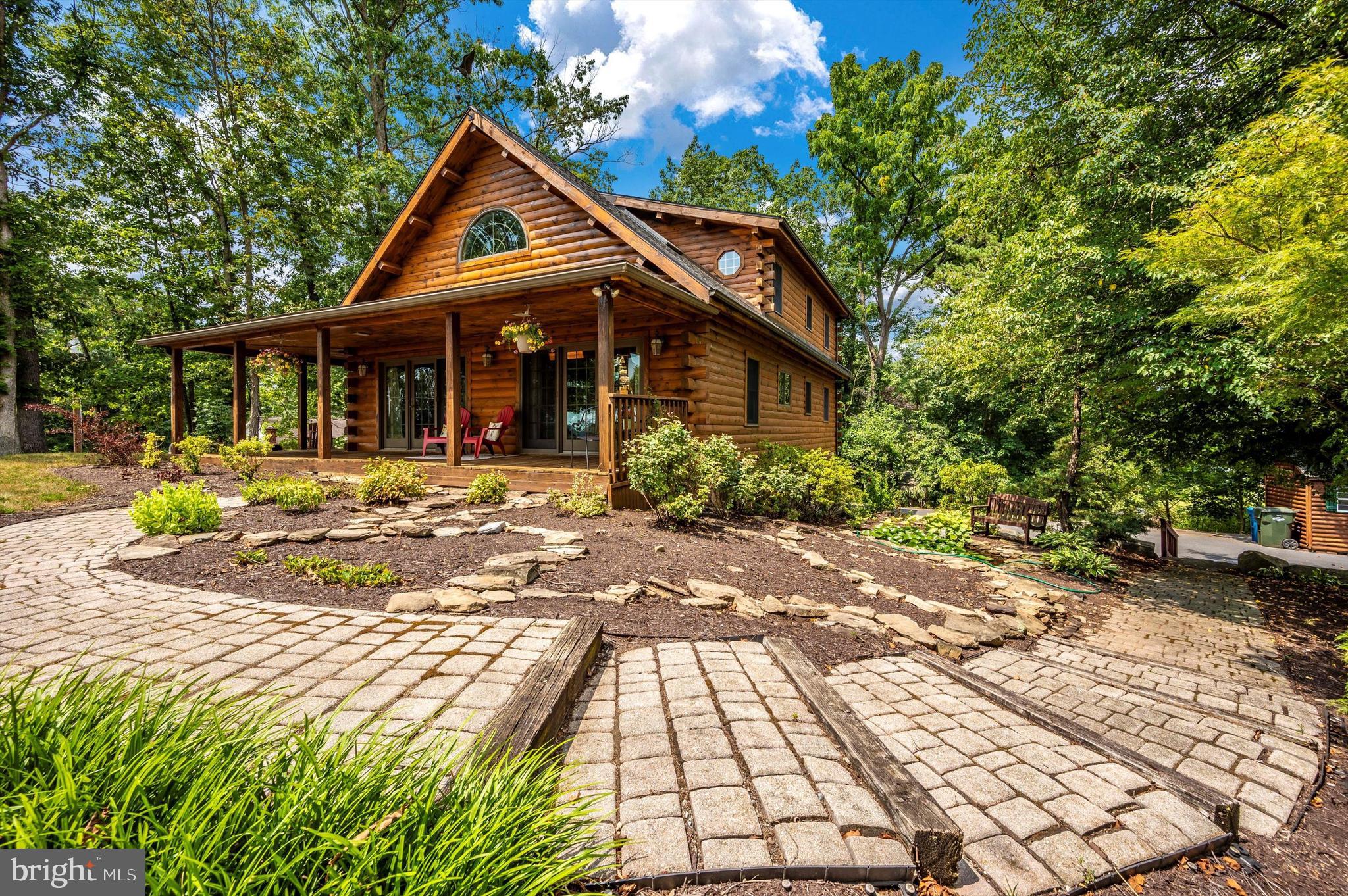 97 Lake Meade Dr