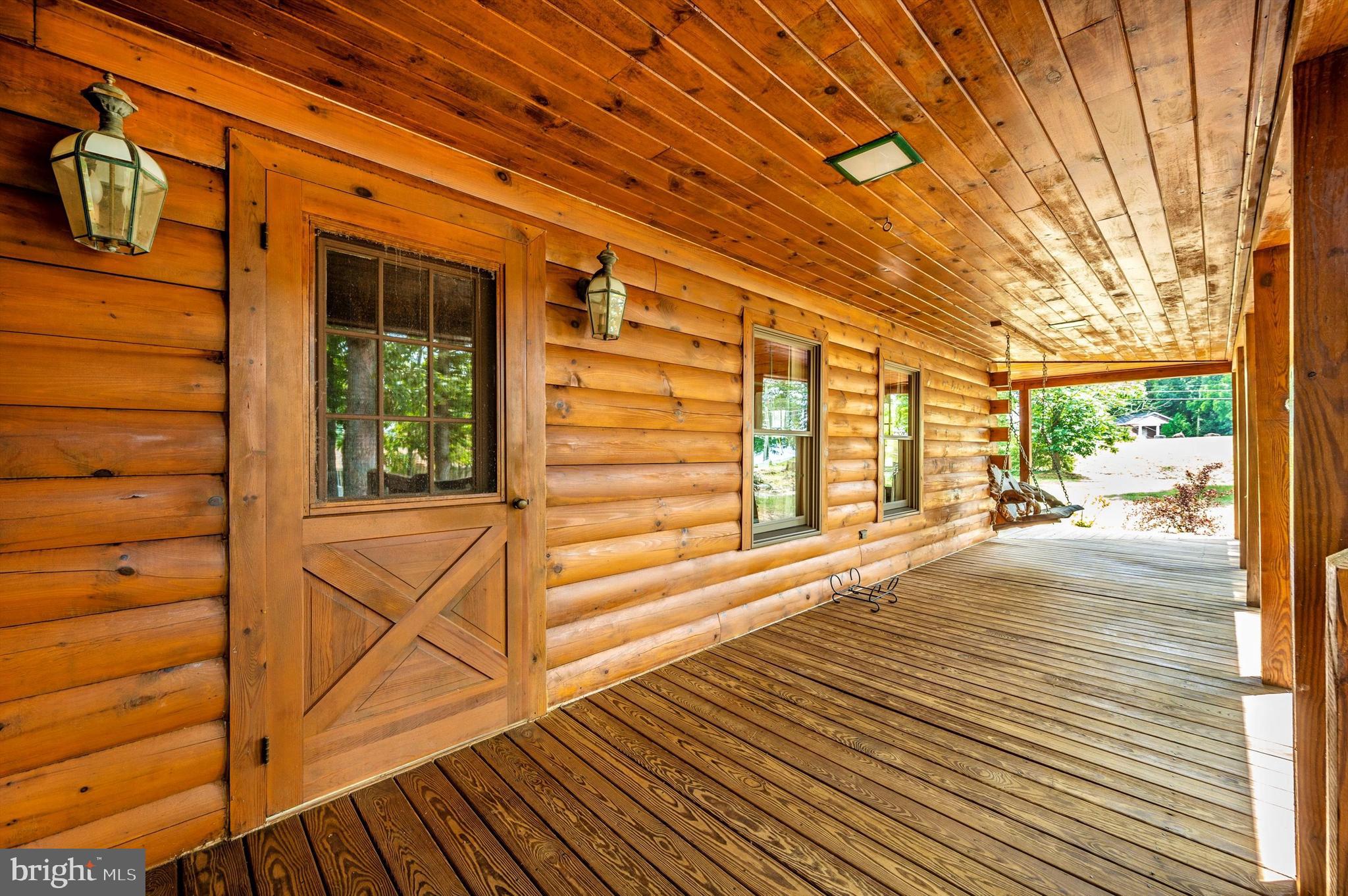 97 Lake Meade Dr