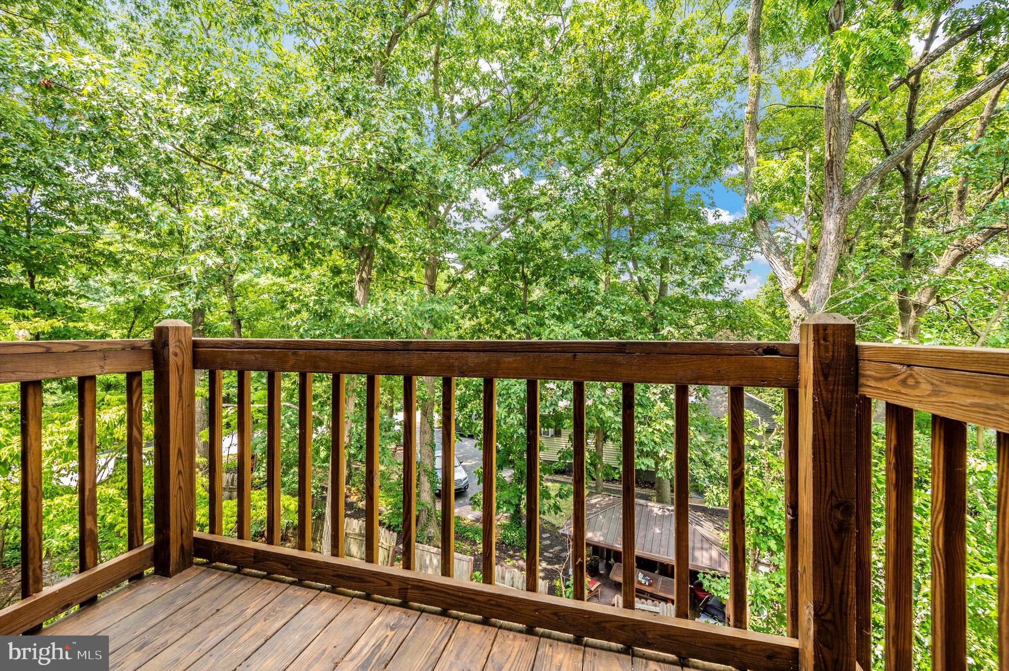 97 Lake Meade Dr