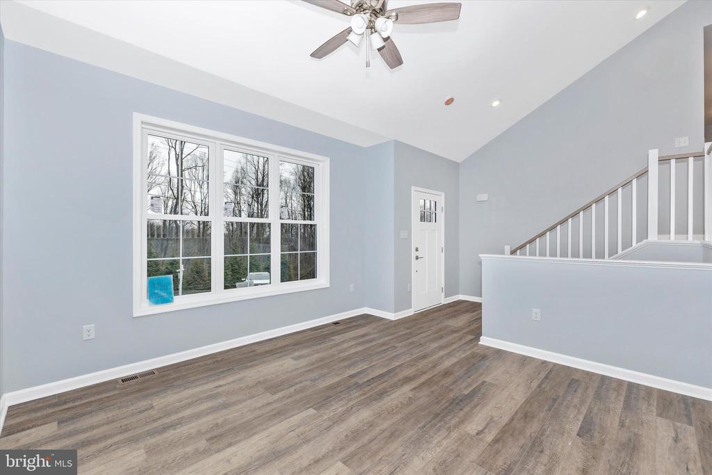 47 Meadow Lark Trl