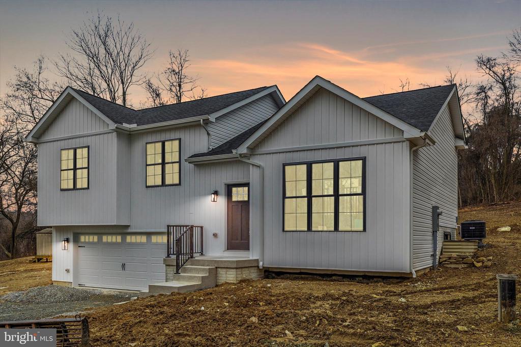 47 Meadow Lark Trl