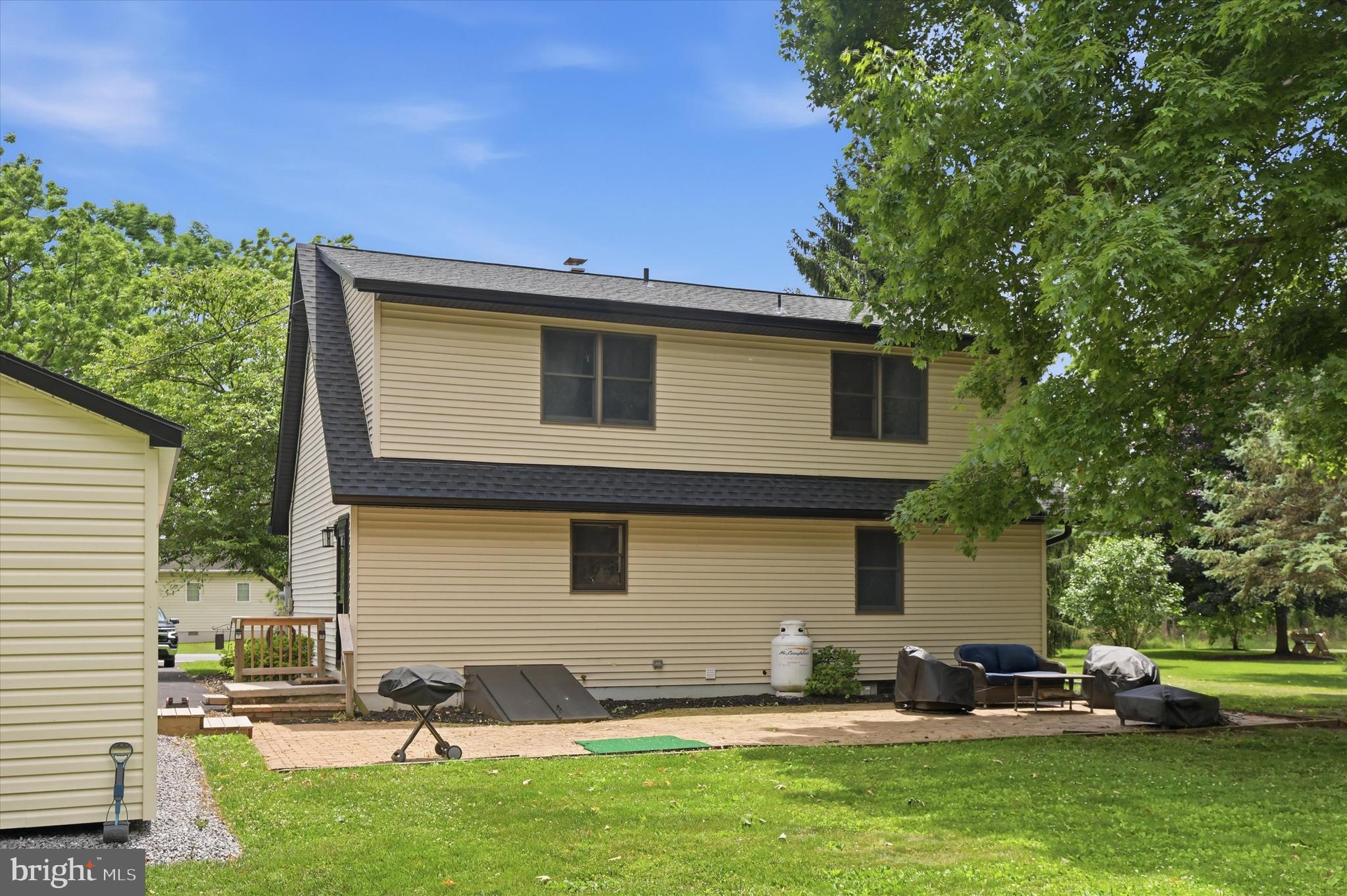 115 JACKS MOUNTAIN ROAD