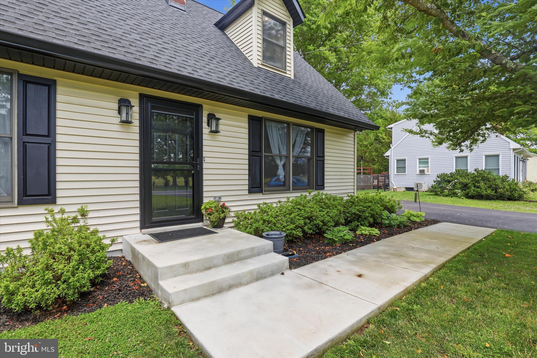 115 JACKS MOUNTAIN ROAD