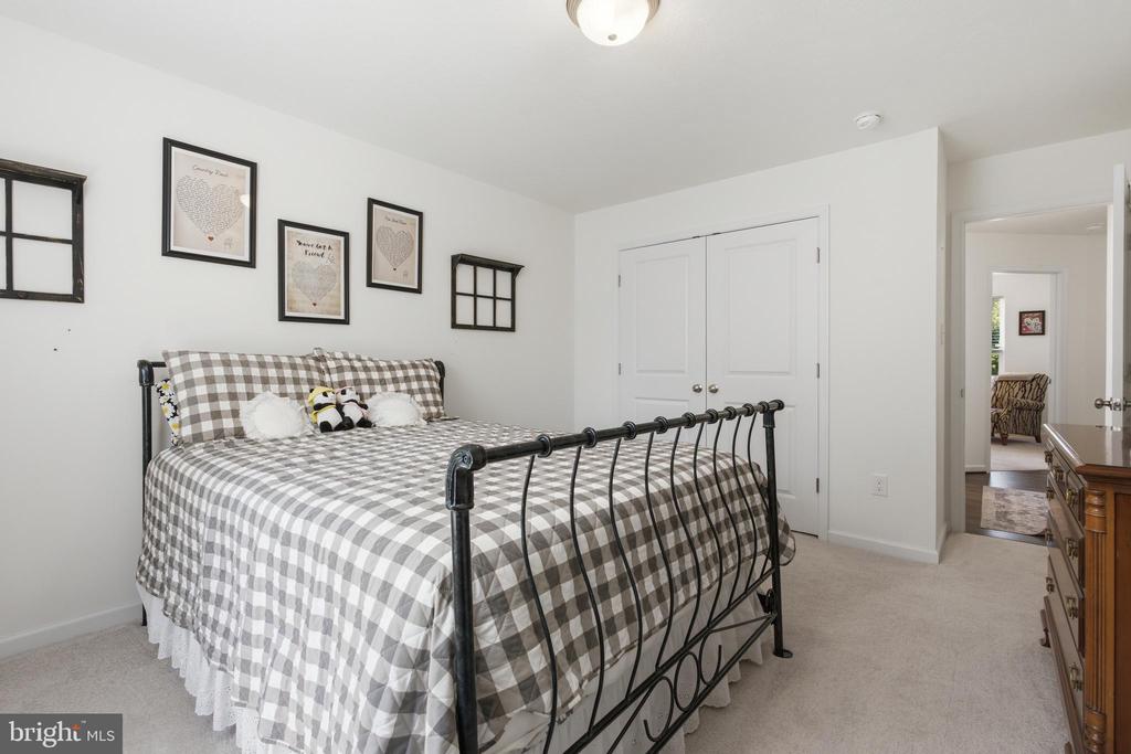 43 HUNTMASTER DRIVE