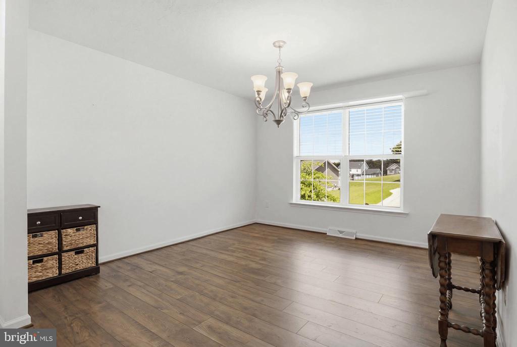 43 HUNTMASTER DRIVE