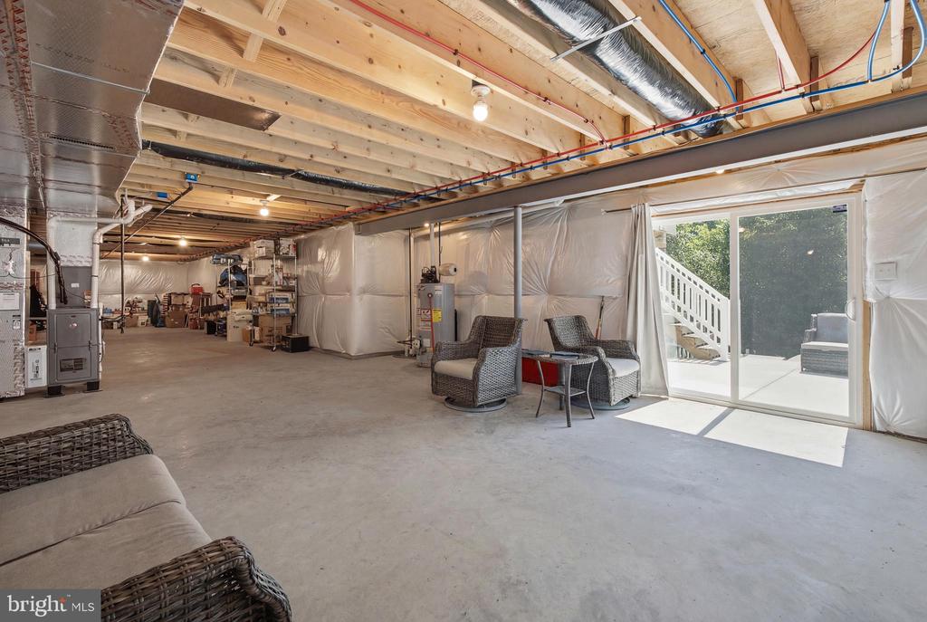 43 HUNTMASTER DRIVE