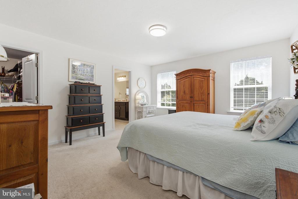 43 HUNTMASTER DRIVE