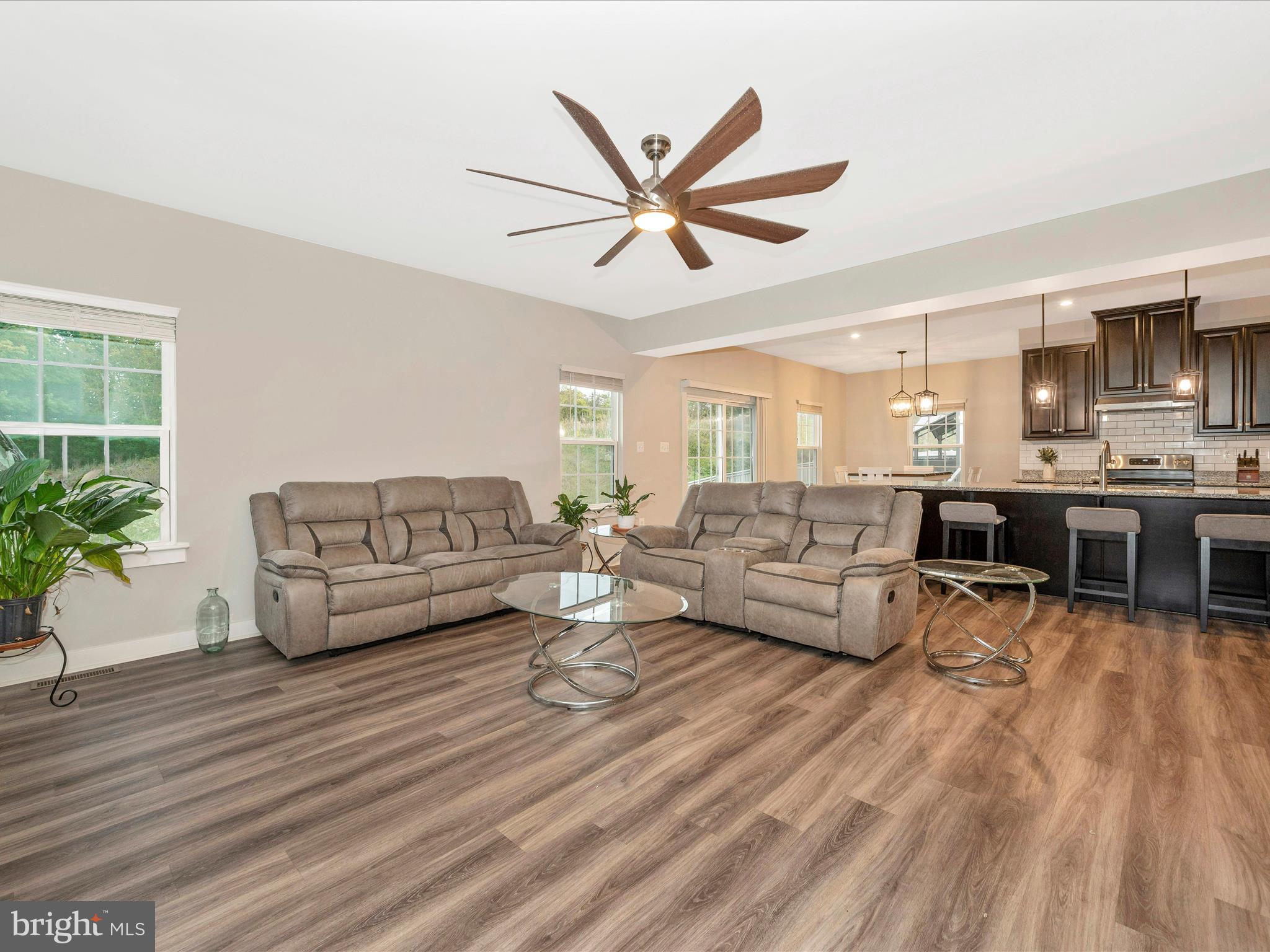 13 Tremont TERRACE