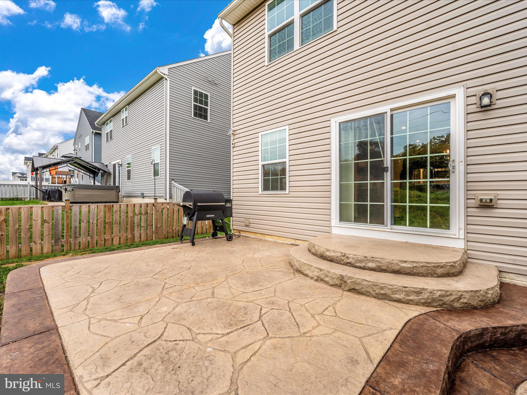 13 Tremont TERRACE