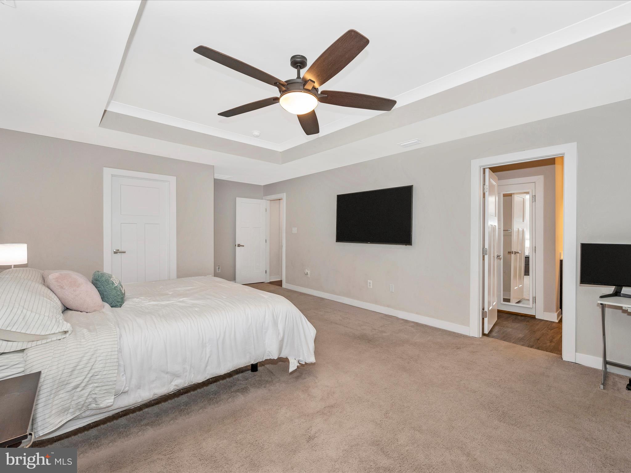 13 Tremont TERRACE