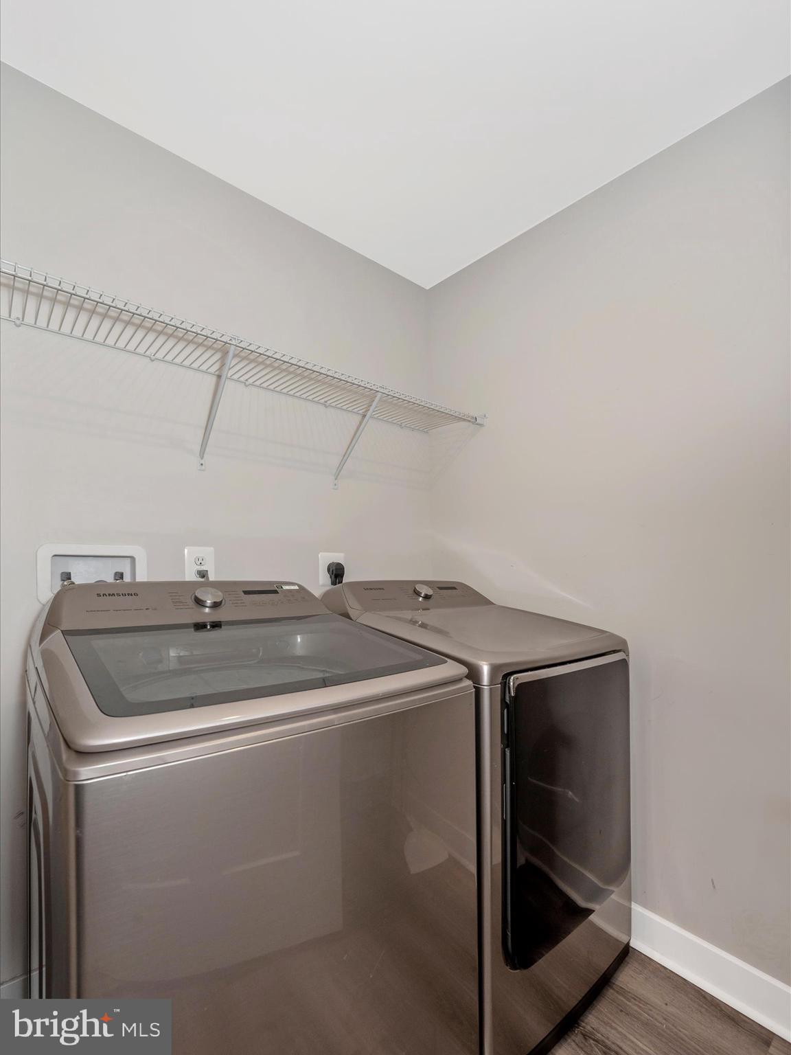 13 Tremont TERRACE
