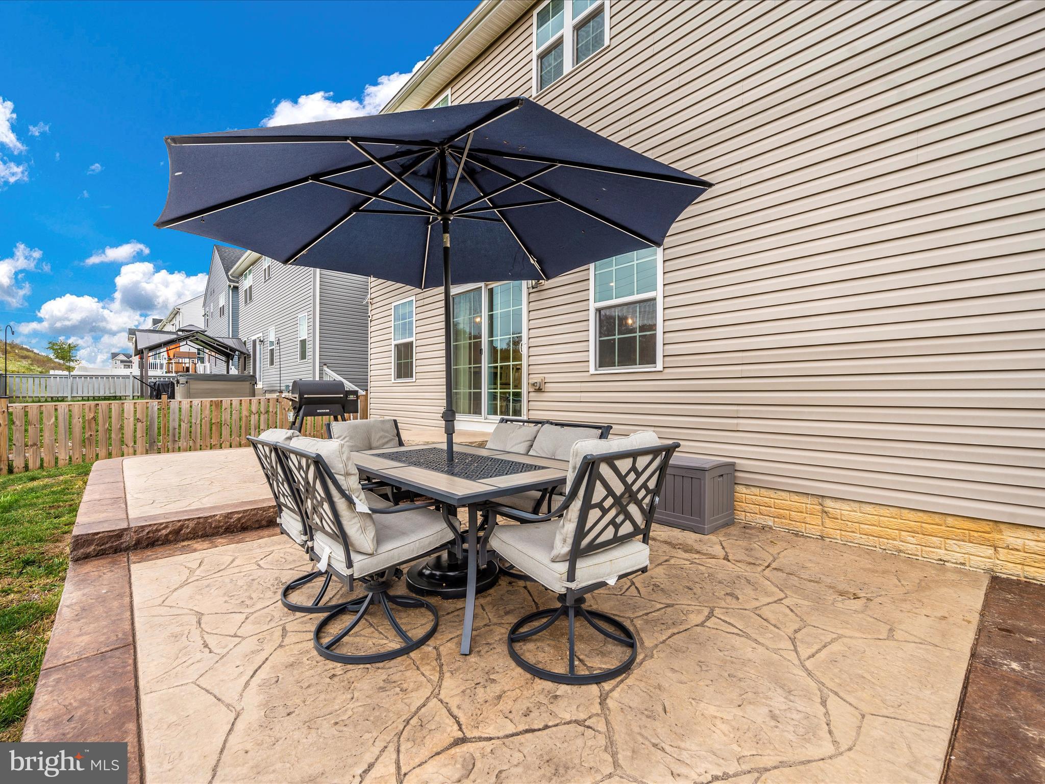 13 Tremont TERRACE