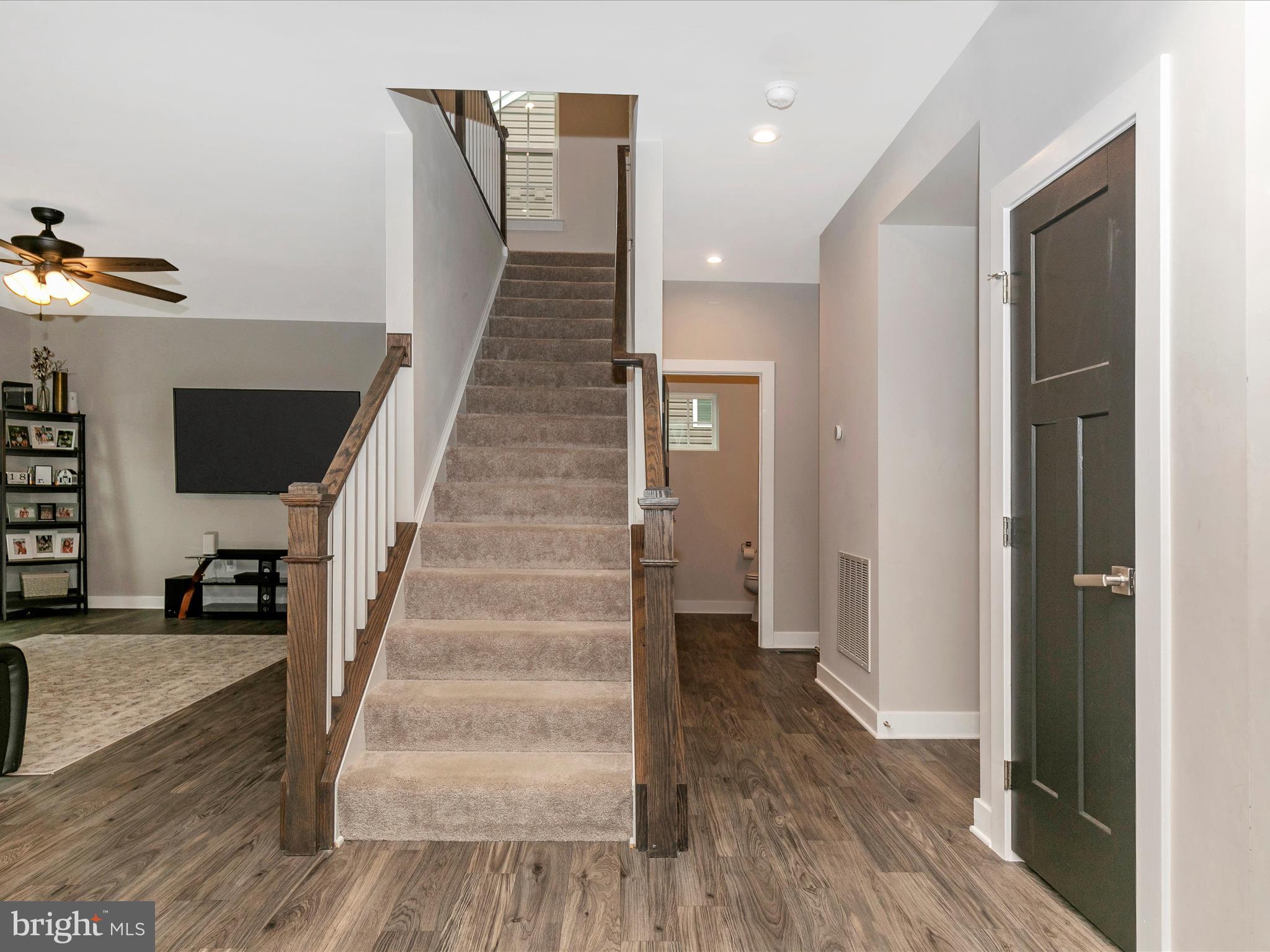 89 Tremont TERRACE