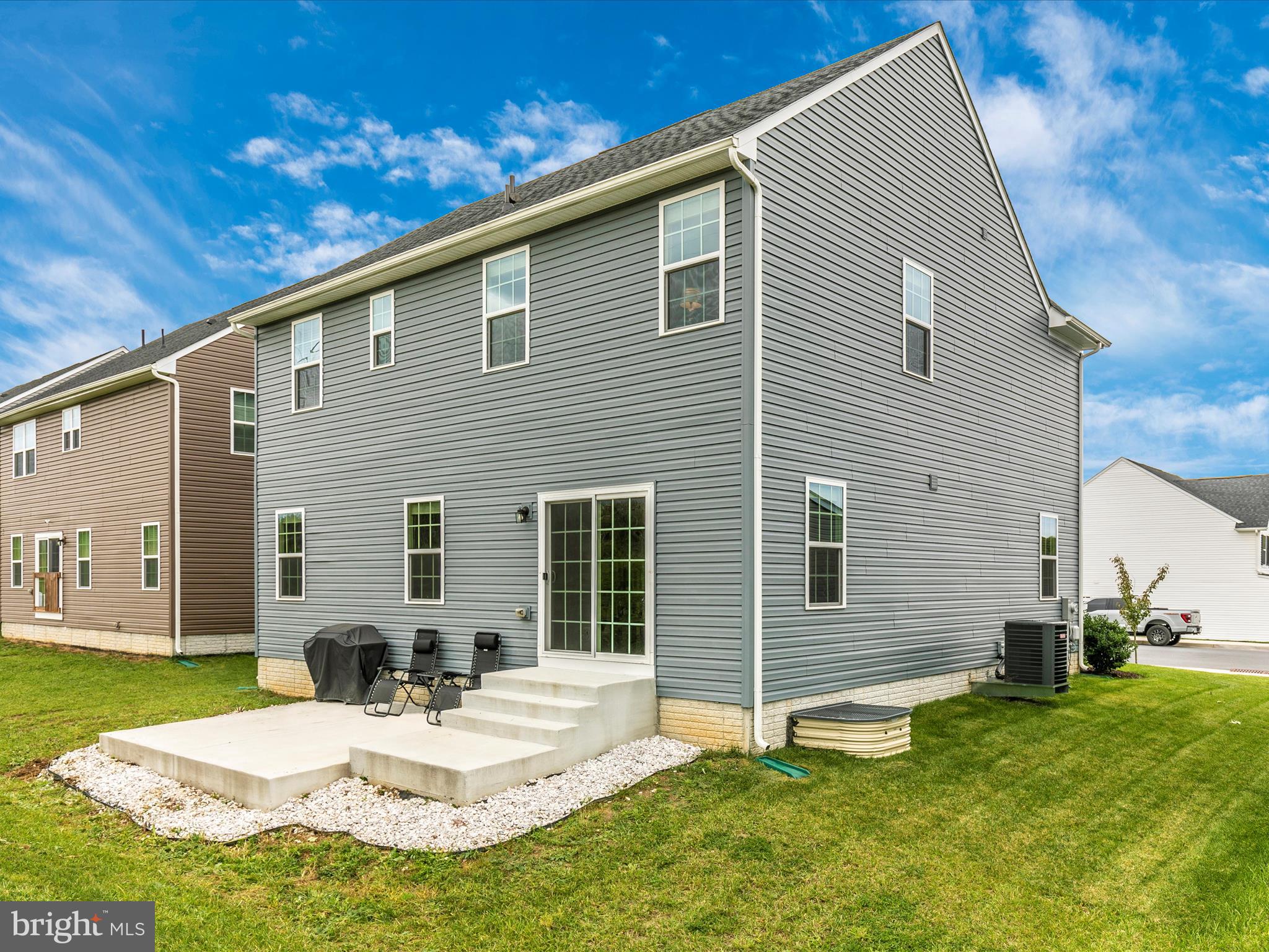 89 Tremont TERRACE