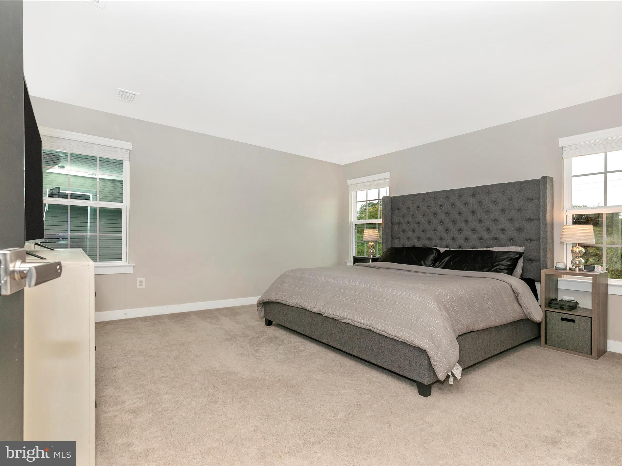 89 Tremont TERRACE