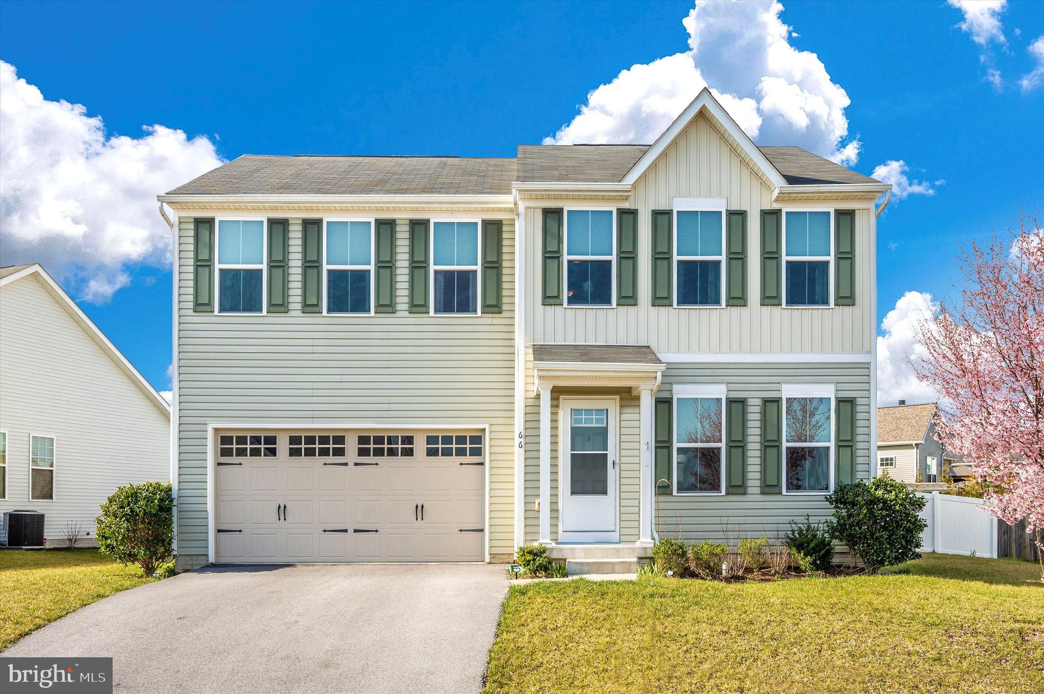 66 Shrewsbury Dr