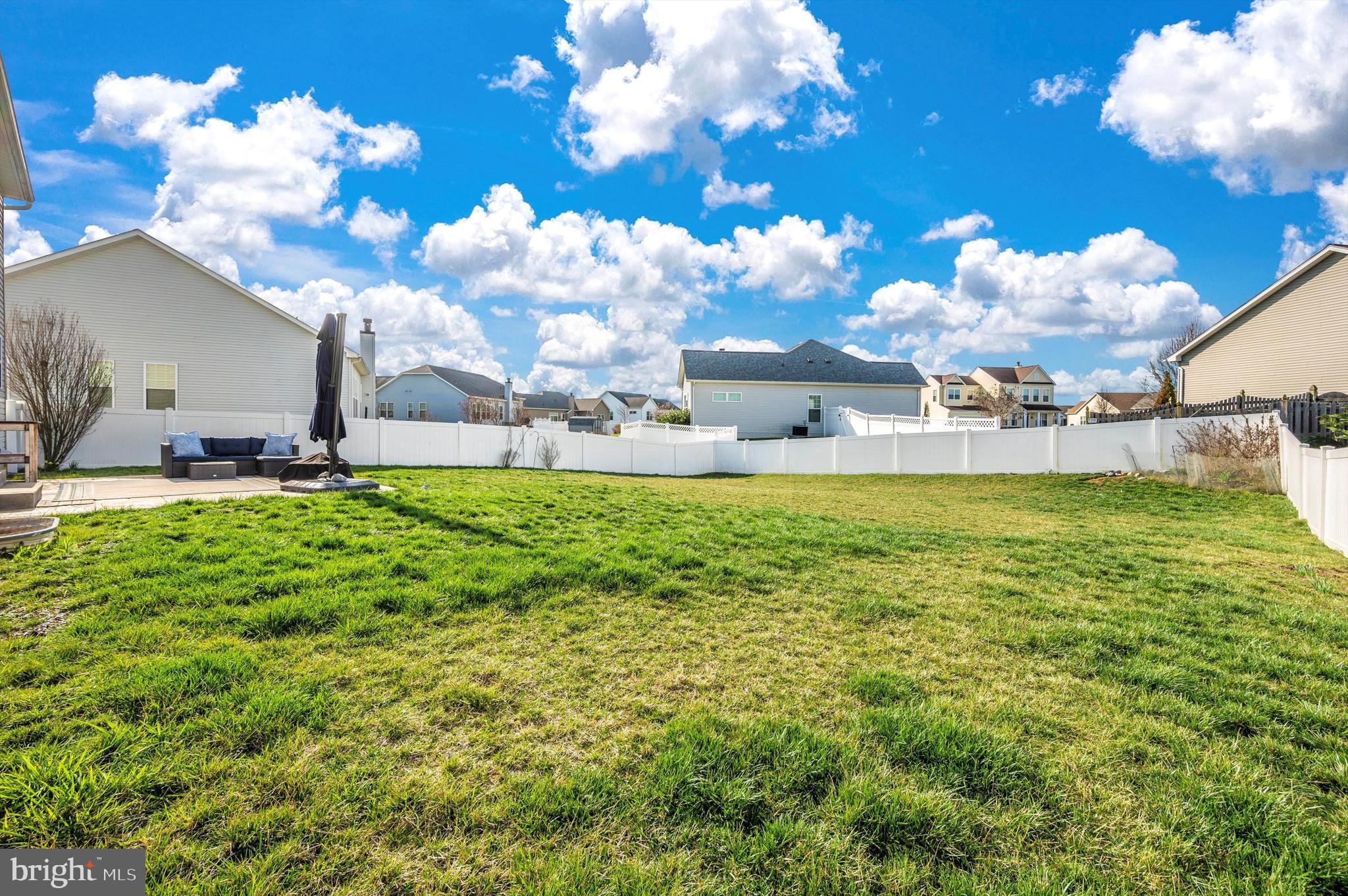 66 Shrewsbury Dr