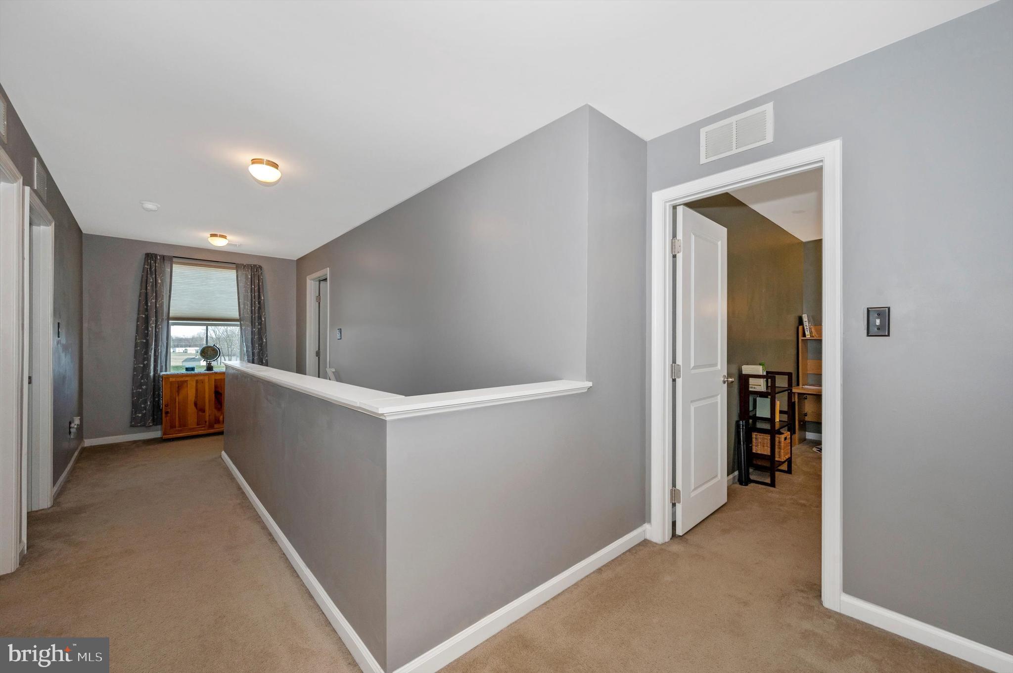 66 Shrewsbury Dr