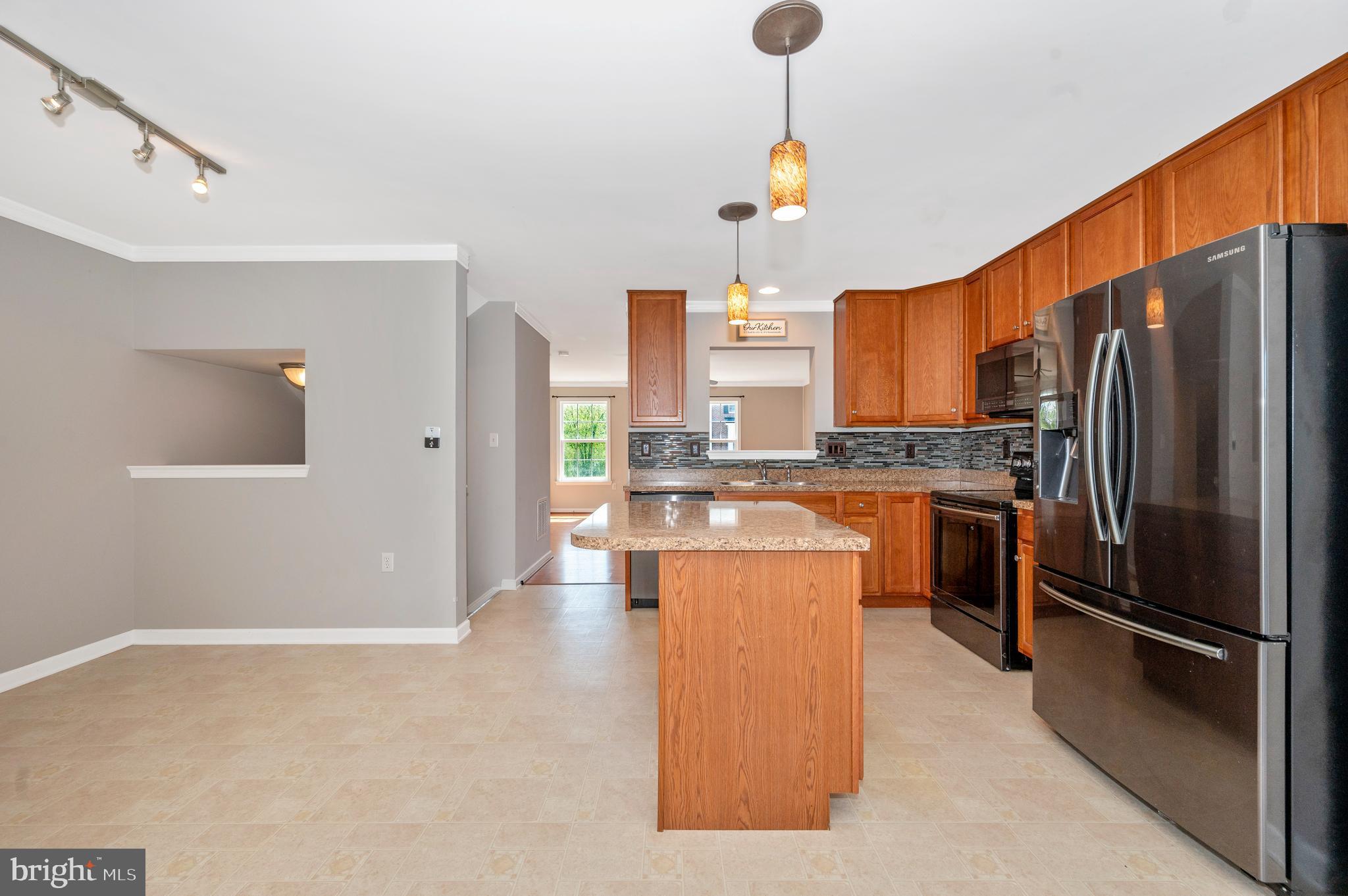 49 Carnegie Links Dr
