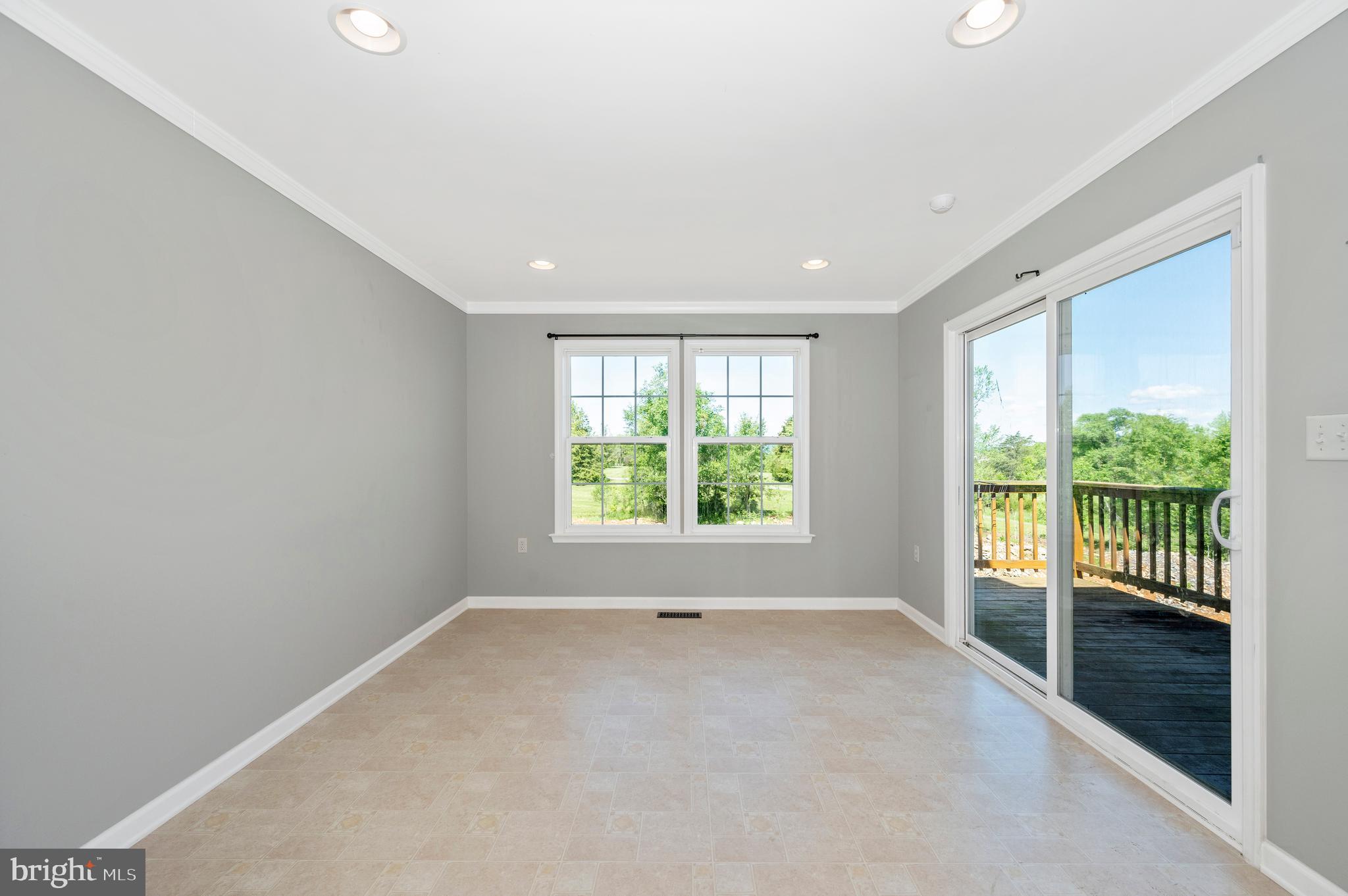 49 Carnegie Links Dr