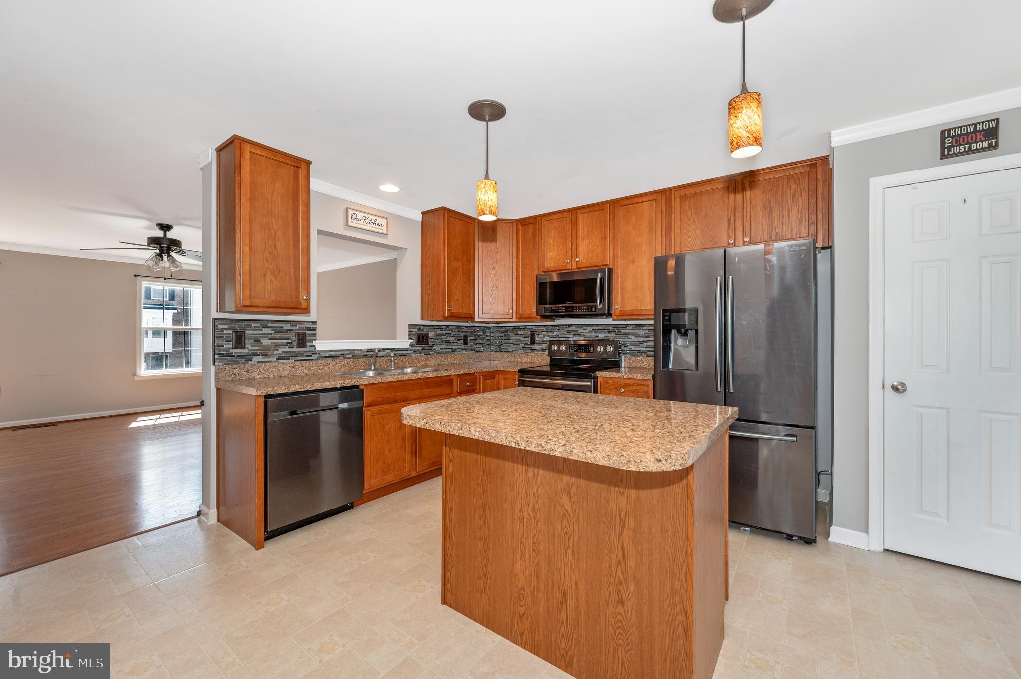 49 Carnegie Links Dr