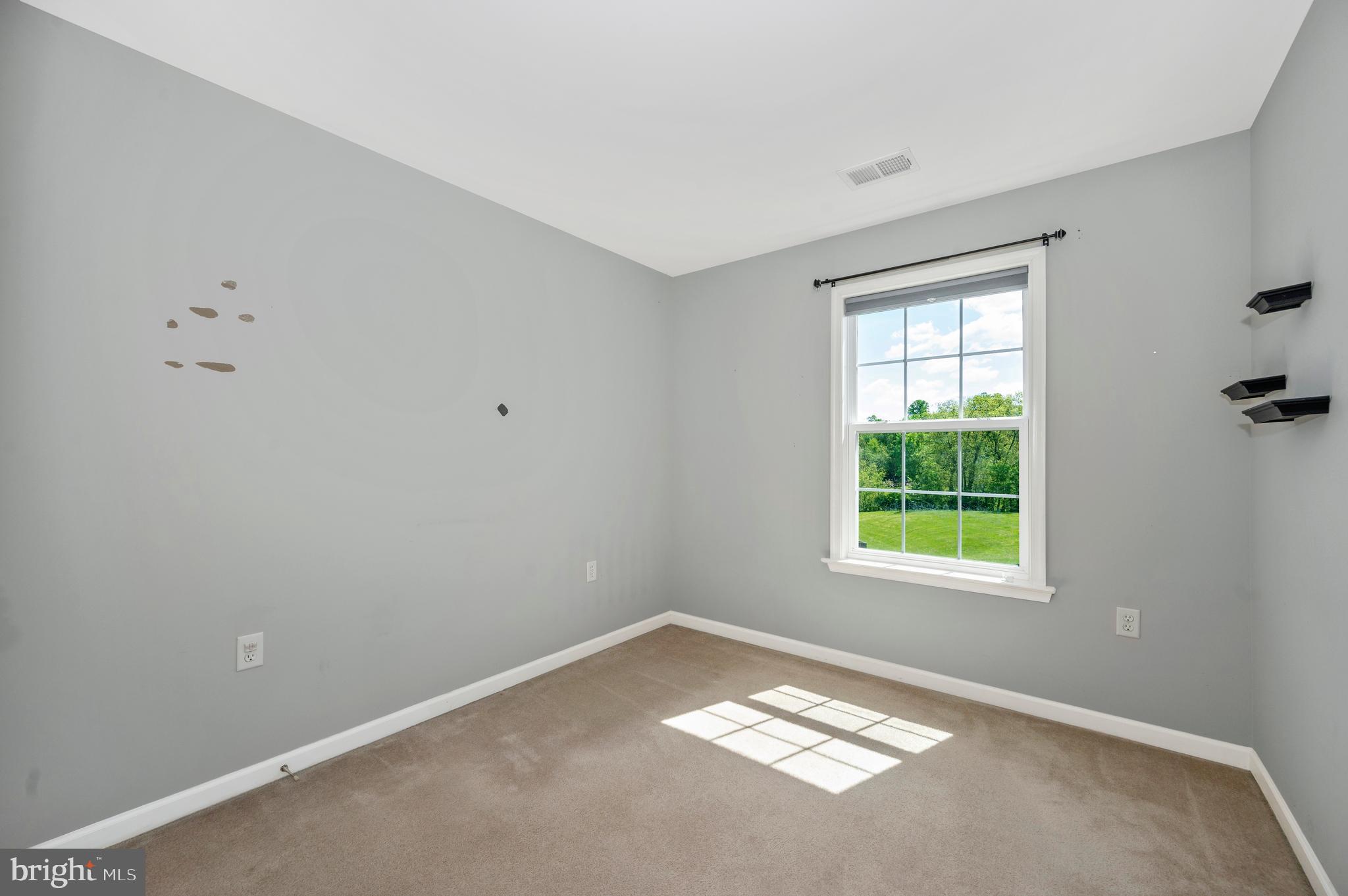 49 Carnegie Links Dr
