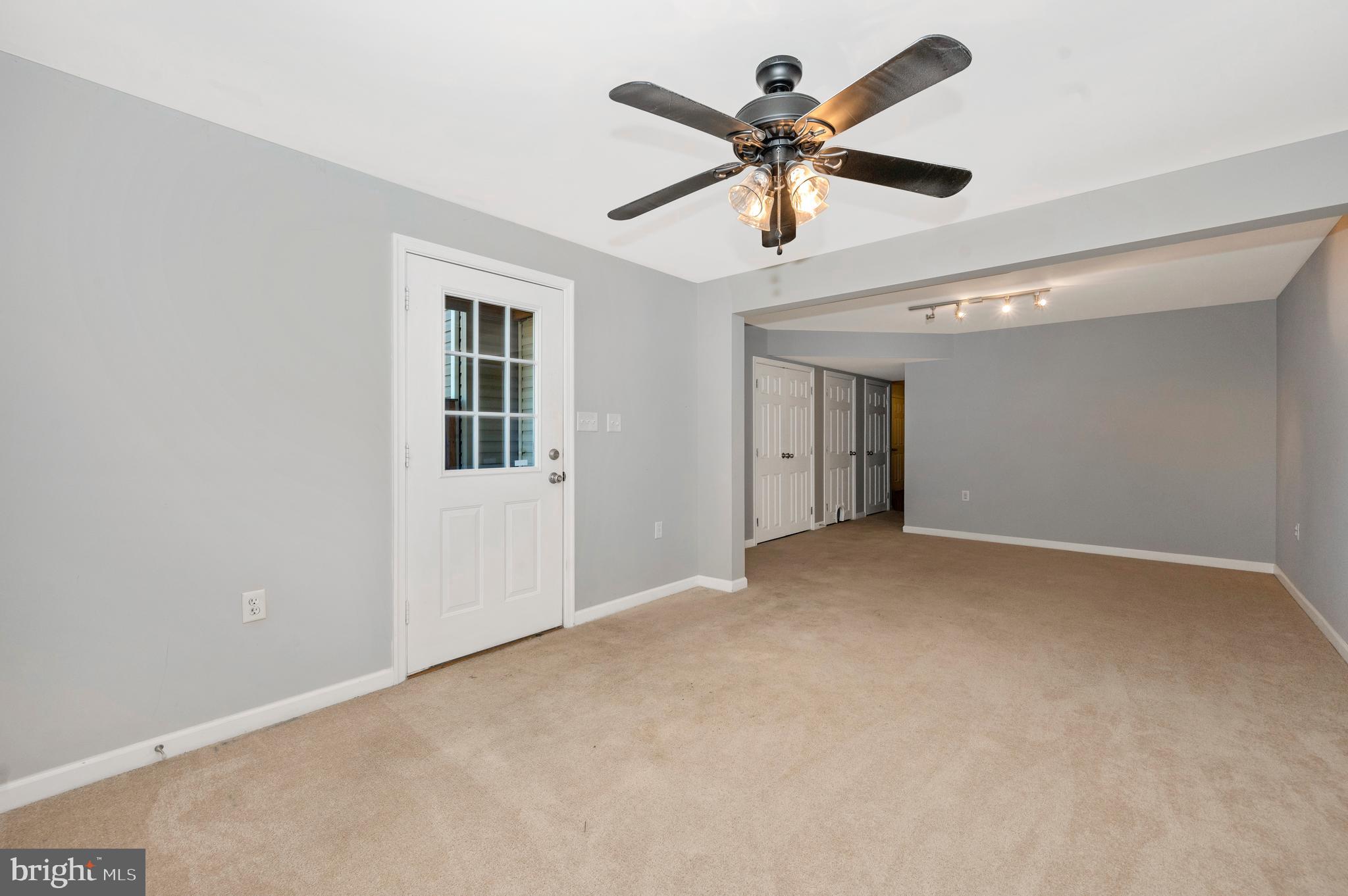 49 Carnegie Links Dr