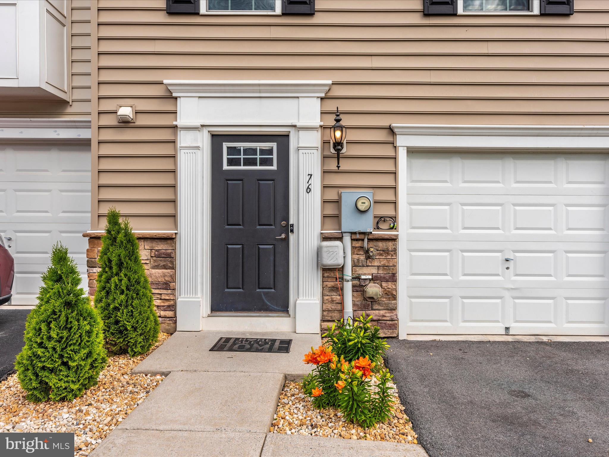 76 Norwood Dr