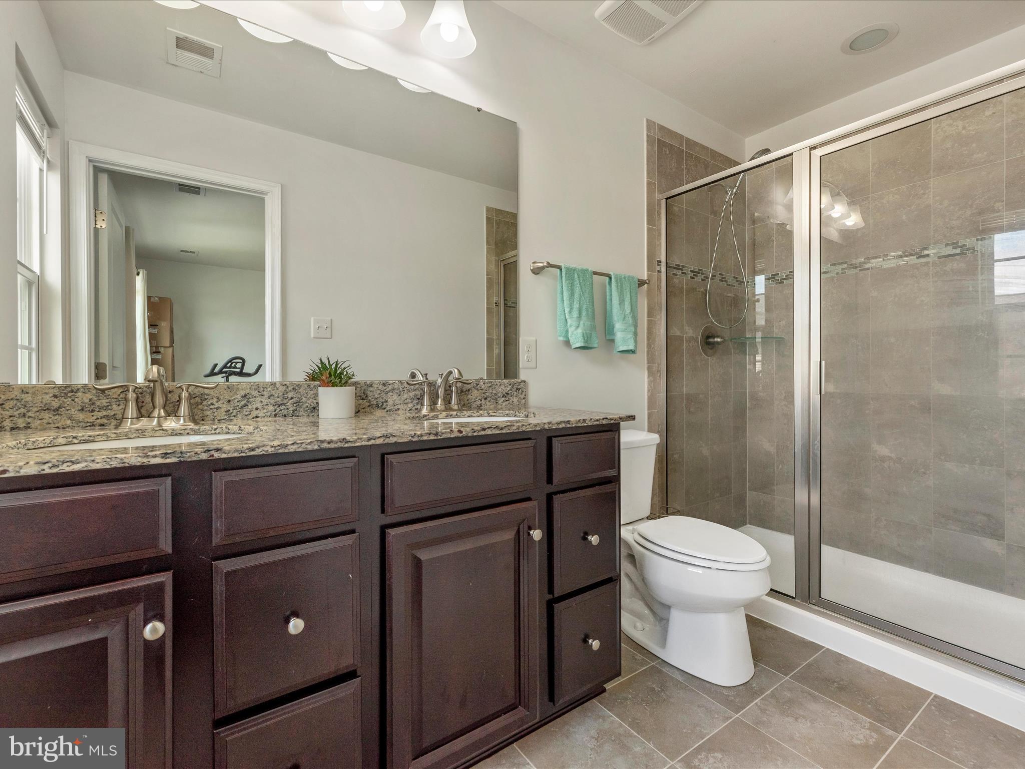 76 Norwood Dr