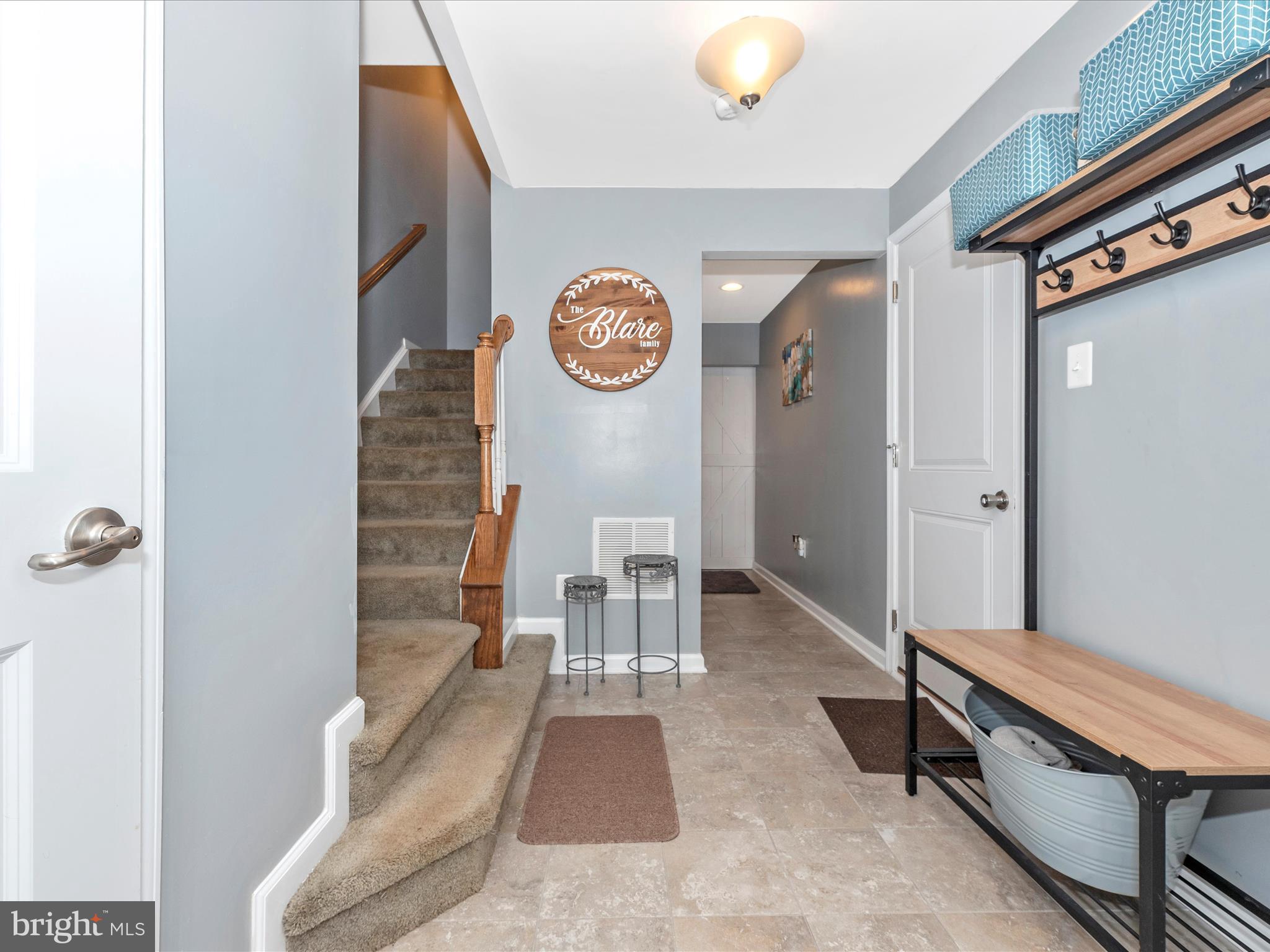 76 Norwood Dr
