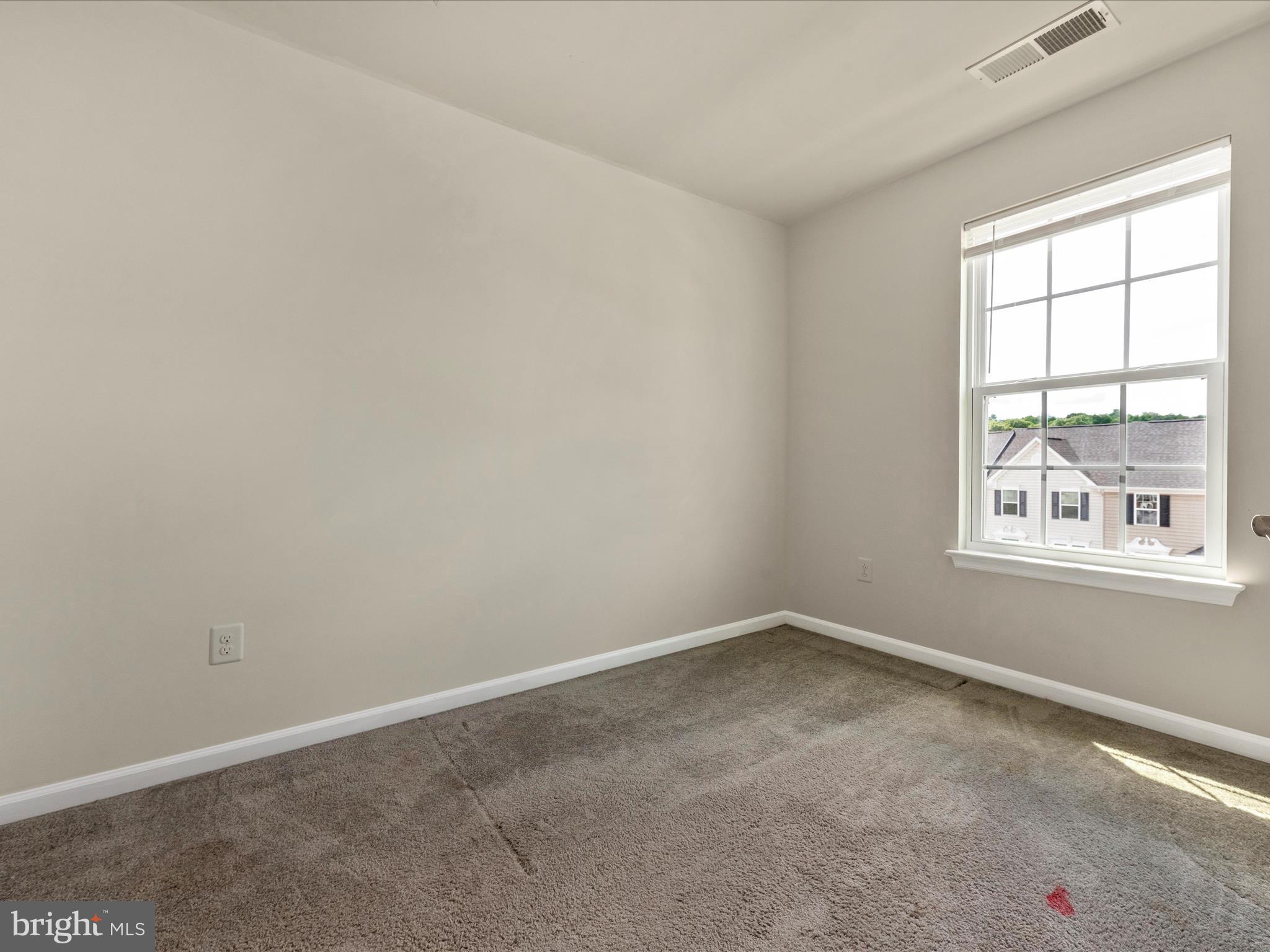 76 Norwood Dr