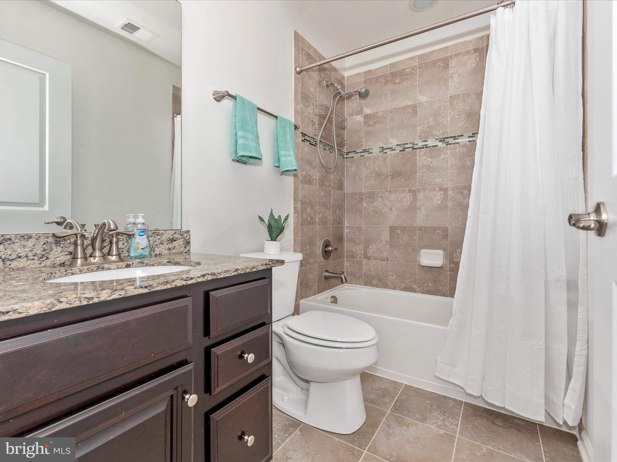 76 Norwood Dr