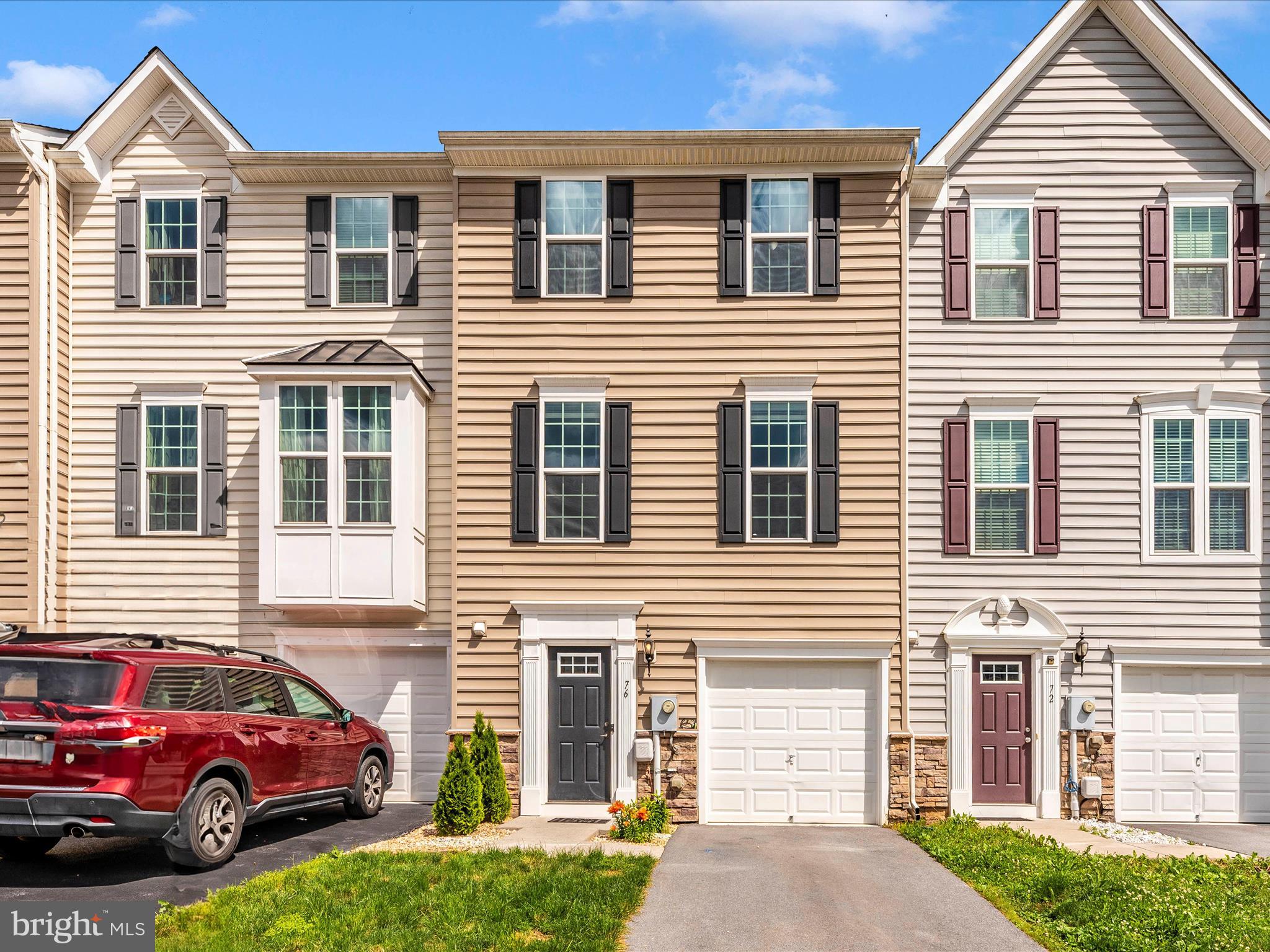 76 Norwood Dr