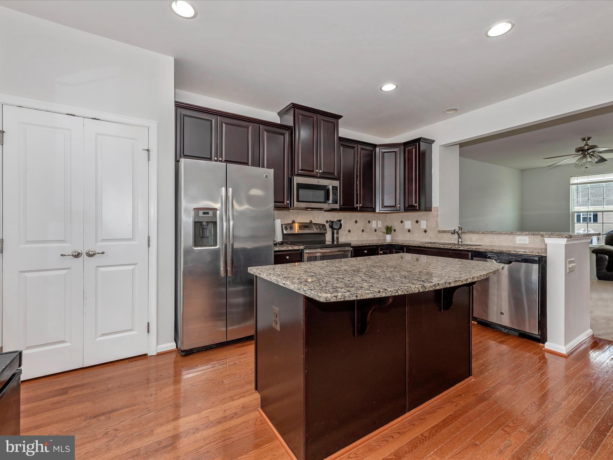 76 Norwood Dr