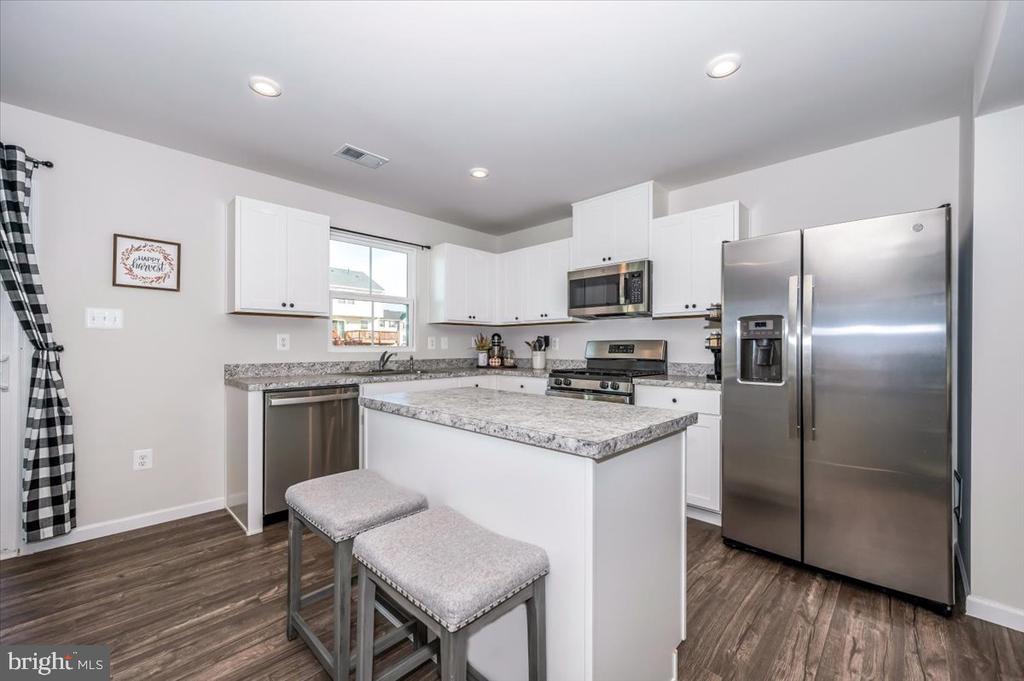 27 Wiggles Ct
